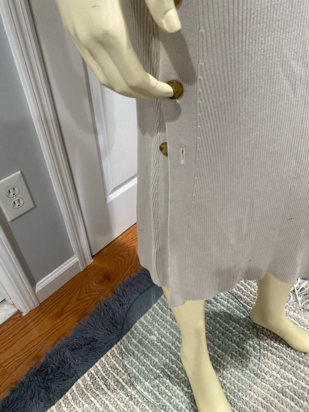 HFR NICOLE BENEFIELD
Maxi Sweater Dress Sleeveless Ribbed Tank Light Beige/ XSp - Picture 5 of 8